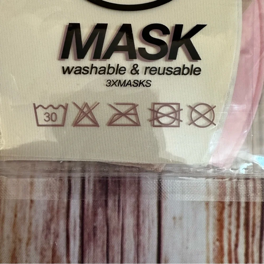 8 Other Reasons 3 Pack Reusable Neutral Mask And Mask Chain Duo Bundle OS